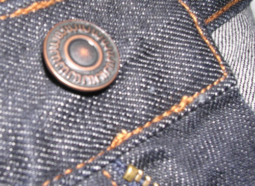 ���j�N���̐V�W�[���Y�u�����h�uUJ�v